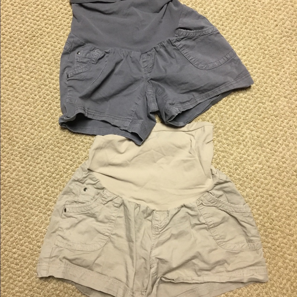 🍁sale🍁Small maternity shorts bundle